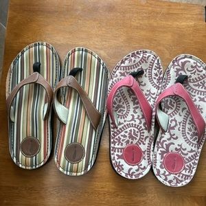 Privo Women’s leather Flip Flops Lot of 2